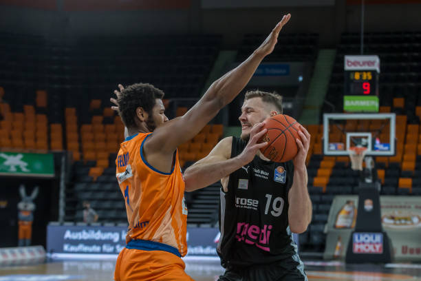 而这次随着 而这次随着