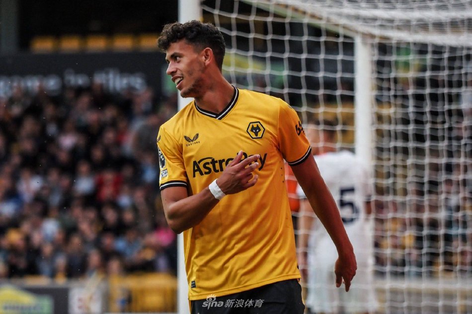 而皇家社会 而皇家社会