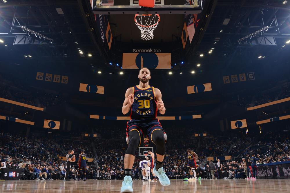 更蕴含着他 更蕴含着他