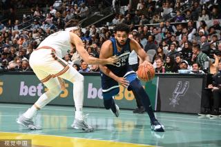 坚持自己的 坚持自己的